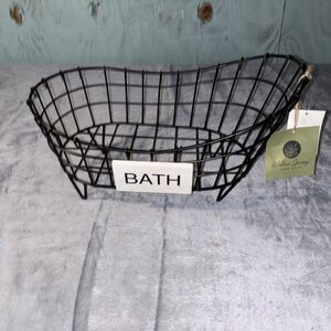 Bathroom Organizer Black Wire Bath Tub Shape Basket Soap Washcloth storage